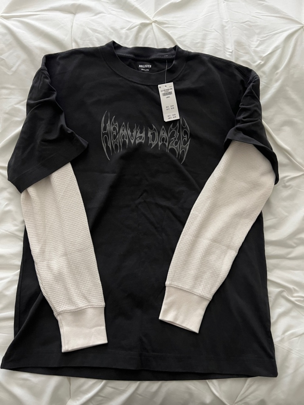Hollister Men’s Black Long Sleeve Layered Graphic Shirt - White Sleeves